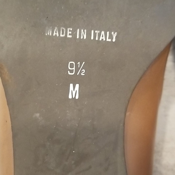 💕SAKS FIFTH AVENUE💕 Penny Loafer Leather Heels - Picture 13 of 13